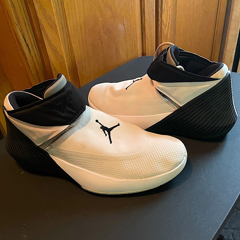 Jordan Why Not Zer0.1 2-Way